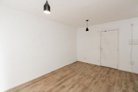 Apartamento à venda com 25m², 1 quarto e sem vaga Apartamento à venda com 25m², 1 quarto e sem vagaSala/ Quarto