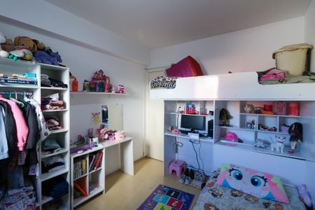 Apartamento à venda com 124m², 3 quartos e 2 vagas Apartamento à venda com 124m², 3 quartos e 2 vagasQuarto 1