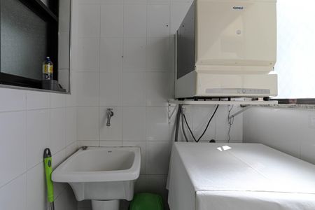 Apartamento para alugar com 66m², 2 quartos e 1 vaga Apartamento para alugar com 66m², 2 quartos e 1 vagaÁrea de Serviço