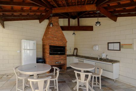 Apartamento para alugar com 66m², 2 quartos e 1 vaga Apartamento para alugar com 66m², 2 quartos e 1 vagaÁrea Comum -