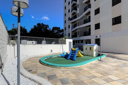 Apartamento para alugar com 66m², 2 quartos e 1 vaga Apartamento para alugar com 66m², 2 quartos e 1 vagaÁrea Comum - Playground