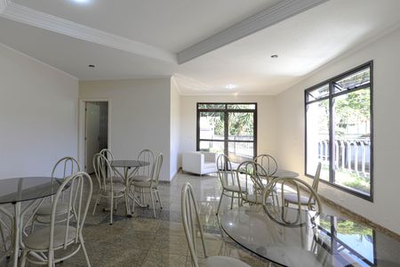 Apartamento para alugar com 66m², 2 quartos e 1 vaga Apartamento para alugar com 66m², 2 quartos e 1 vagaÁrea Comum - Salão de Festas