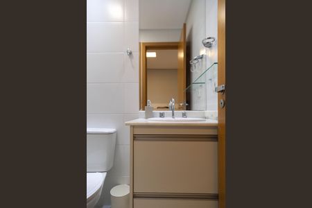 Apartamento à venda com 113m², 3 quartos e 2 vagas Apartamento à venda com 113m², 3 quartos e 2 vagasBanheiro da Suíte 3