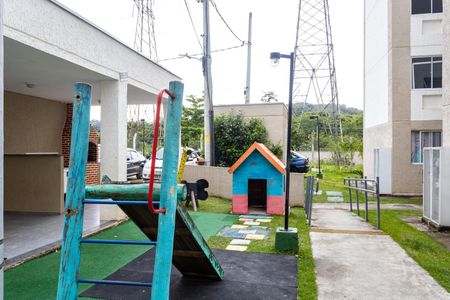 Apartamento para alugar com 42m², 2 quartos e 1 vaga Apartamento para alugar com 42m², 2 quartos e 1 vagaÁrea comum - Playground