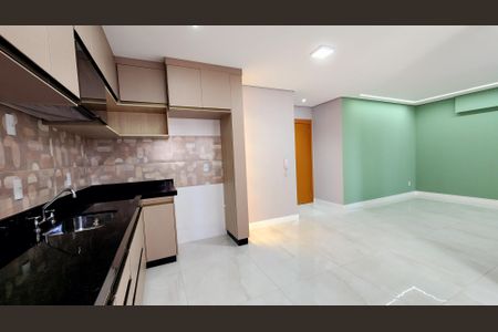 Apartamento à venda com 70m², 2 quartos e 1 vaga Apartamento à venda com 70m², 2 quartos e 1 vagaSala/Cozinha
