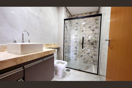 Apartamento à venda com 70m², 2 quartos e 1 vaga Apartamento à venda com 70m², 2 quartos e 1 vagaBanheiro