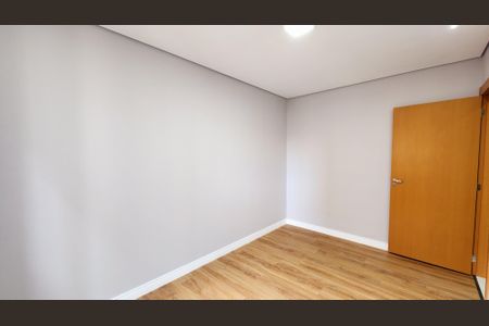 Apartamento à venda com 70m², 2 quartos e 1 vaga Apartamento à venda com 70m², 2 quartos e 1 vagaQuarto 01