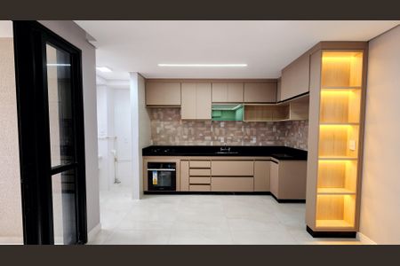 Apartamento à venda com 70m², 2 quartos e 1 vaga Apartamento à venda com 70m², 2 quartos e 1 vagaSala/Cozinha