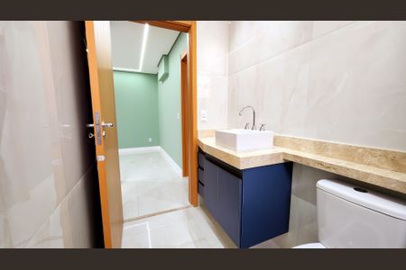 Apartamento à venda com 70m², 2 quartos e 1 vaga Apartamento à venda com 70m², 2 quartos e 1 vagaQuarto 01 Banheiro