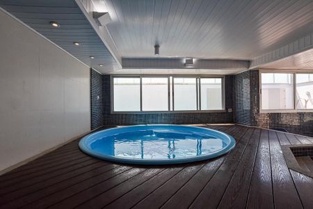 Apartamento à venda com 198m², 4 quartos e 2 vagas Apartamento à venda com 198m², 4 quartos e 2 vagasÁrea comum