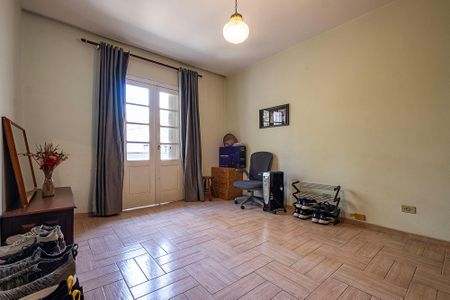 Casa à venda com 102m², 2 quartos e 2 vagas Casa à venda com 102m², 2 quartos e 2 vagasQuarto 2