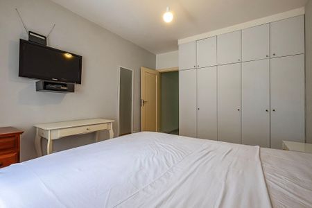 Casa à venda com 102m², 2 quartos e 2 vagas Casa à venda com 102m², 2 quartos e 2 vagasQuarto 1