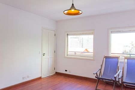 Casa à venda com 276m², 4 quartos e 4 vagas Casa à venda com 276m², 4 quartos e 4 vagasSuíte