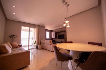 Apartamento para alugar com 85m², 2 quartos e 2 vagas Apartamento para alugar com 85m², 2 quartos e 2 vagasSala
