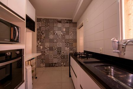 Apartamento para alugar com 85m², 2 quartos e 2 vagas Apartamento para alugar com 85m², 2 quartos e 2 vagasCozinha