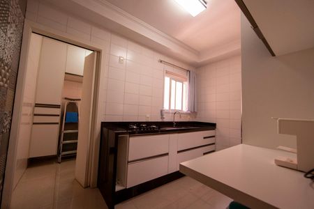 Apartamento para alugar com 85m², 2 quartos e 2 vagas Apartamento para alugar com 85m², 2 quartos e 2 vagasCozinha