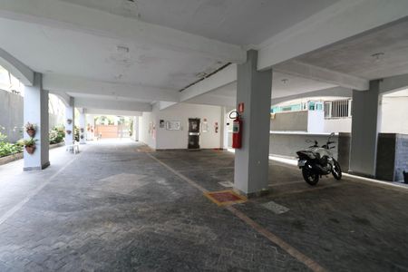 Apartamento para alugar com 100m², 3 quartos e 1 vaga Apartamento para alugar com 100m², 3 quartos e 1 vagaGaragem