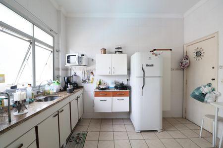 Apartamento para alugar com 100m², 3 quartos e 1 vaga Apartamento para alugar com 100m², 3 quartos e 1 vagaCozinha