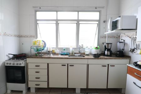 Apartamento para alugar com 100m², 3 quartos e 1 vaga Apartamento para alugar com 100m², 3 quartos e 1 vagaCozinha