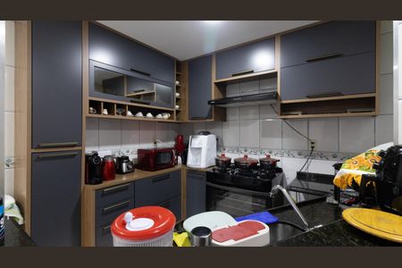 Casa à venda com 300m², 5 quartos e 4 vagas Casa à venda com 300m², 5 quartos e 4 vagasCozinha