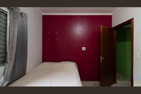 Casa à venda com 300m², 5 quartos e 4 vagas Casa à venda com 300m², 5 quartos e 4 vagasQuarto 3