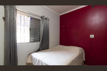 Casa à venda com 300m², 5 quartos e 4 vagas Casa à venda com 300m², 5 quartos e 4 vagasQuarto 3