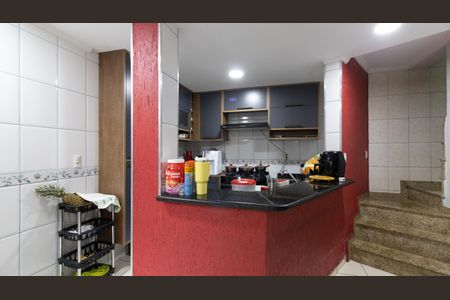 Casa à venda com 300m², 5 quartos e 4 vagas Casa à venda com 300m², 5 quartos e 4 vagasCozinha