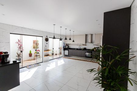 Casa à venda com 264m², 3 quartos e 2 vagas Casa à venda com 264m², 3 quartos e 2 vagasCozinha
