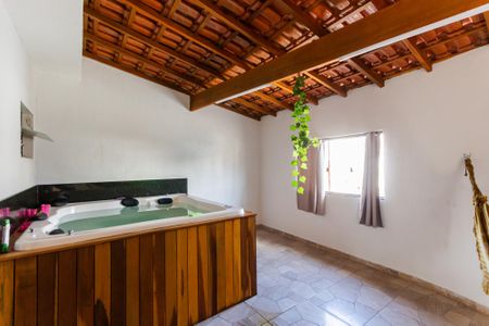 Casa à venda com 264m², 3 quartos e 2 vagas Casa à venda com 264m², 3 quartos e 2 vagasÁrea comum