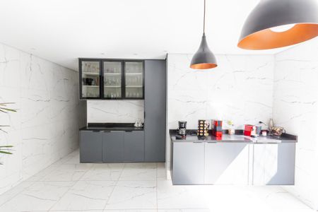 Casa à venda com 264m², 3 quartos e 2 vagas Casa à venda com 264m², 3 quartos e 2 vagasCozinha
