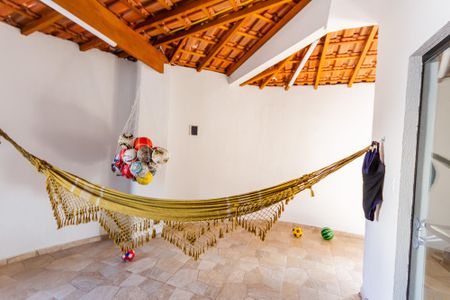 Casa à venda com 264m², 3 quartos e 2 vagas Casa à venda com 264m², 3 quartos e 2 vagasÁrea comum