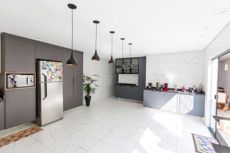 Casa à venda com 264m², 3 quartos e 2 vagas Casa à venda com 264m², 3 quartos e 2 vagasCozinha