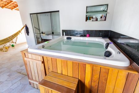 Casa à venda com 264m², 3 quartos e 2 vagas Casa à venda com 264m², 3 quartos e 2 vagasÁrea comum