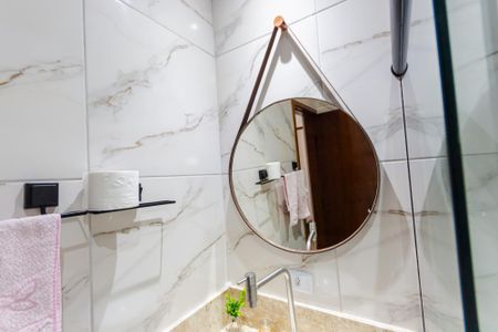 Casa à venda com 264m², 3 quartos e 2 vagas Casa à venda com 264m², 3 quartos e 2 vagasQuarto 1 Banheiro