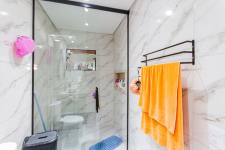 Casa à venda com 264m², 3 quartos e 2 vagas Casa à venda com 264m², 3 quartos e 2 vagasBanheiro Social