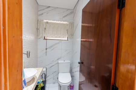 Casa à venda com 264m², 3 quartos e 2 vagas Casa à venda com 264m², 3 quartos e 2 vagasBanheiro