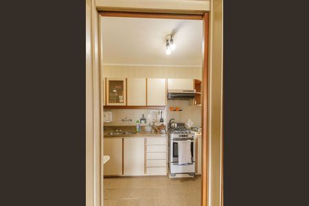 Apartamento à venda com 99m², 2 quartos e 1 vaga Apartamento à venda com 99m², 2 quartos e 1 vagaCozinha