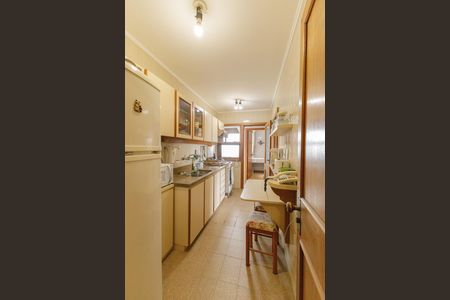 Apartamento à venda com 99m², 2 quartos e 1 vaga Apartamento à venda com 99m², 2 quartos e 1 vagaCozinha
