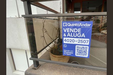 Apartamento à venda com 99m², 2 quartos e 1 vaga Apartamento à venda com 99m², 2 quartos e 1 vagaPlaca
