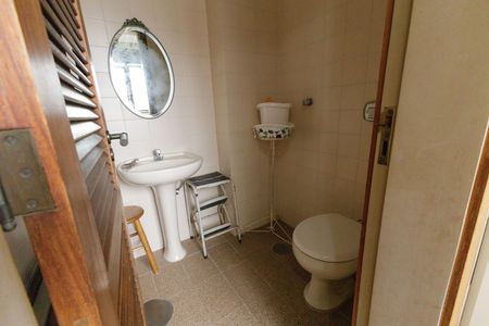Apartamento à venda com 99m², 2 quartos e 1 vaga Apartamento à venda com 99m², 2 quartos e 1 vagaBanheiro de Serviço