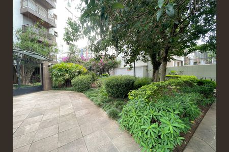 Apartamento à venda com 99m², 2 quartos e 1 vaga Apartamento à venda com 99m², 2 quartos e 1 vagaÁrea comum