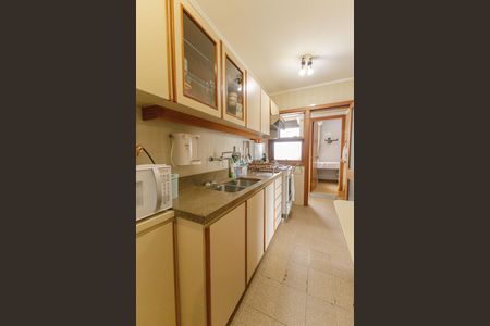 Apartamento à venda com 99m², 2 quartos e 1 vaga Apartamento à venda com 99m², 2 quartos e 1 vagaCozinha