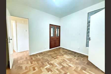 Apartamento à venda com 3 quartos, 112m² em Calafate, Belo Horizonte