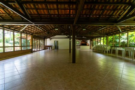 Casa de condomínio para alugar com 400m², 3 quartos e 4 vagas Casa de condomínio para alugar com 400m², 3 quartos e 4 vagasÁrea comum - Salão de festas