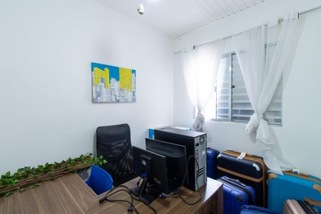 Casa de condomínio para alugar com 400m², 3 quartos e 4 vagas Casa de condomínio para alugar com 400m², 3 quartos e 4 vagasQuarto de Serviço