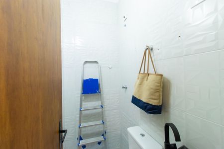 Casa de condomínio para alugar com 400m², 3 quartos e 4 vagas Casa de condomínio para alugar com 400m², 3 quartos e 4 vagasBanheiro