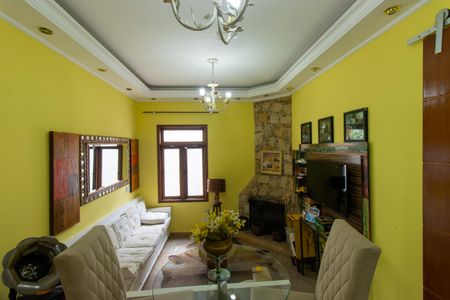 Casa de condomínio para alugar com 400m², 3 quartos e 4 vagas Casa de condomínio para alugar com 400m², 3 quartos e 4 vagasSala 3