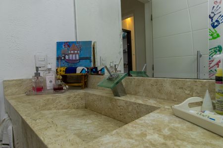 Casa de condomínio para alugar com 400m², 3 quartos e 4 vagas Casa de condomínio para alugar com 400m², 3 quartos e 4 vagasLavabo