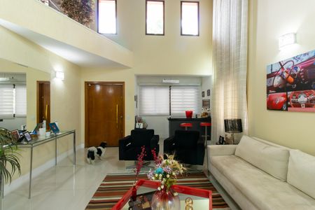 Casa de condomínio para alugar com 400m², 3 quartos e 4 vagas Casa de condomínio para alugar com 400m², 3 quartos e 4 vagasSala