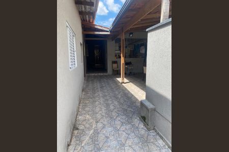 Casa à venda com 125m², 2 quartos e 6 vagas
